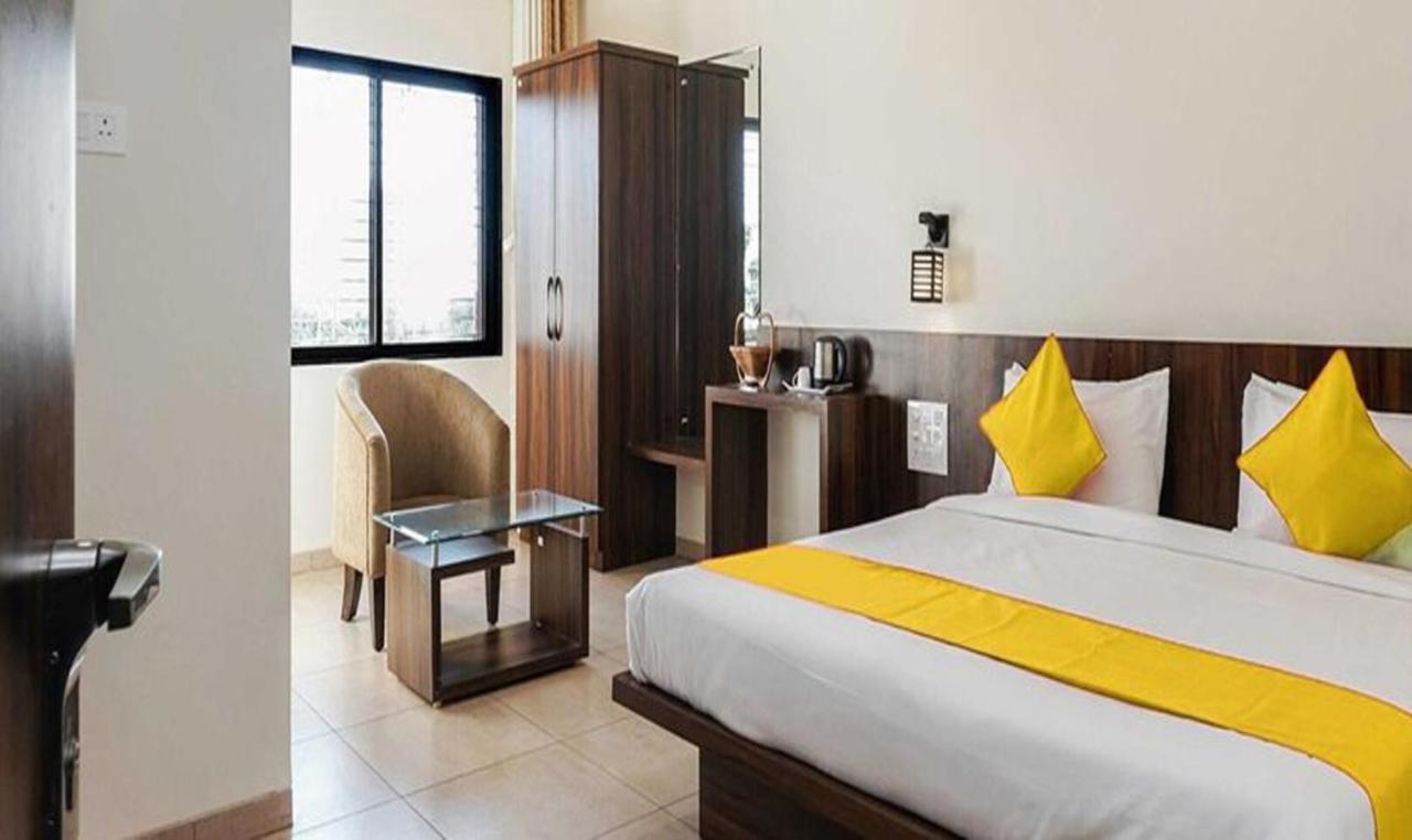 Fabhotel Karishma Palace Supe Dış mekan fotoğraf