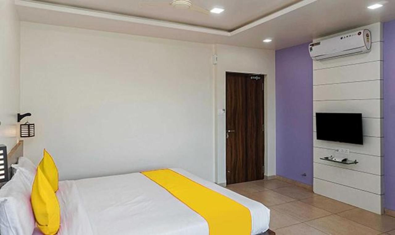 Fabhotel Karishma Palace Supe Dış mekan fotoğraf